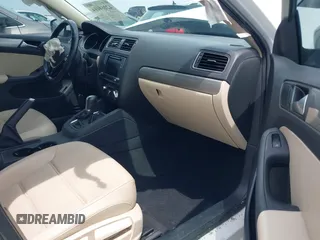 2017 Volkswagen Jetta SE с VIN 3VWDB7AJ6HM278287, выставлен на аукционе IAAI как лот 42264194 с пробегом 77 028 миль миль и . История ставок и продаж доступна на DreamBid. Изображение 5.