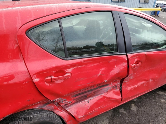 2013 Toyota Prius c One with VIN JTDKDTB37D1557512, listed as a Copart auction lot 47567035 with 144,719 mi miles and Salvage Title. Bid and sale history available at carsss.com. Image 10.