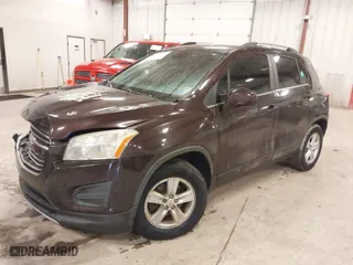 2015 Chevrolet Trax LT with VIN KL7CJRSB0FB061257, listed as a IAAI auction lot 41663816 with 148,157 mi miles. Bid and sale history available at carsss.com. Image 2.