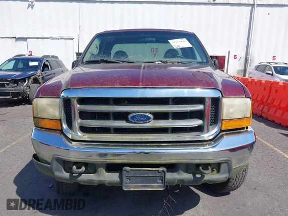 2000 Ford Super Duty F-250 XL with VIN 1FTNX21S9YEA04155, listed as a IAAI auction lot 42136440 with 149,069 mi miles. Bid and sale history available at carsss.com. Image 6.