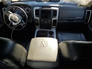 2019 Ram 1500 Big Horn z VIN 1C6RR6LT6KS665215, wystawiony jako Copart lot #81687094 z przebiegiem 64 100 mil mil oraz Szkoda całkowita • Salvage title. Historia ofert i sprzedaży dostępna na DreamBid. Obrazek 8.