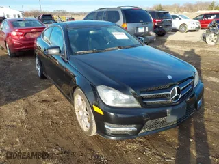 2014 Mercedes-Benz C-Class C 250 with VIN WDDGJ4HB5EG327622, listed as a IAAI auction lot 41534358 with 140,843 mi miles. Bid and sale history available at carsss.com. Image 1.