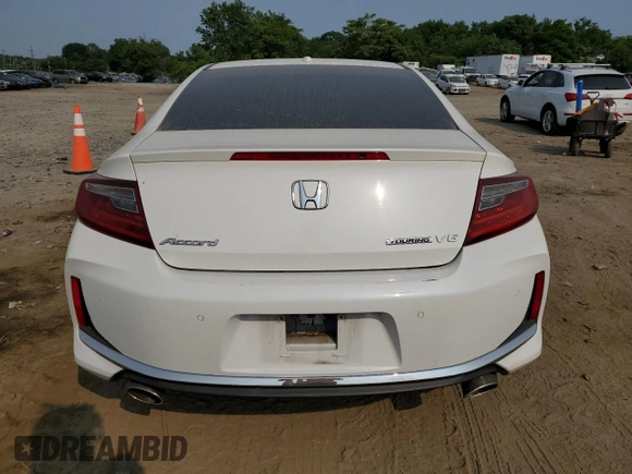 2016 Honda Accord Touring z VIN 1HGCT2B06GA004718, wystawiony jako Copart lot #59958695 z przebiegiem 119 894 mil mil oraz Szkoda całkowita • Salvage title. Historia ofert i sprzedaży dostępna na DreamBid. Obrazek 6.