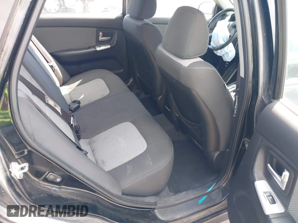 2008 Kia Spectra with VIN KNAFE161285011272, listed as a IAAI auction lot 42303490 with 177,800 mi miles and . Bid and sale history available at DreamBid. Image 8.