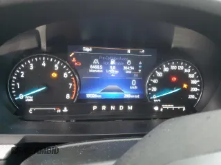 2020 Ford Explorer XLT z VIN 1FMSK8DH4LGB68572, wystawiony jako Copart lot #43618155 z przebiegiem 131 326 mil mil oraz Nie do naprawy • Non repairable. Historia ofert i sprzedaży dostępna na DreamBid. Obrazek 9.
