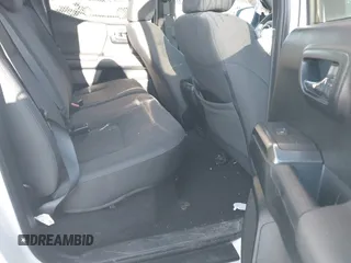 2017 Toyota Tacoma SR5 z VIN 3TMCZ5AN9HM061737, wystawiony jako IAAI lot #41959420 z przebiegiem 86 395 mil mil oraz . Historia ofert i sprzedaży dostępna na DreamBid. Obrazek 8.