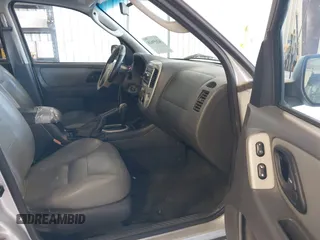 2006 Ford Escape XLT with VIN 1FMCU93126KC12711, listed as a IAAI auction lot 42659618 with 180,611 mi miles and . Bid and sale history available at DreamBid. Image 5.