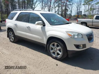 2007 Saturn Outlook XR z VIN 5GZER33747J128721, wystawiony jako IAAI lot #41897606 z przebiegiem 90 699 mil mil oraz . Historia ofert i sprzedaży dostępna na DreamBid. Obrazek 1.