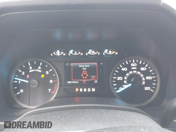 2020 Ford F-150 XL z VIN 1FTEX1EP1LFB83133, wystawiony jako IAAI lot #41379181 z przebiegiem 58 119 mil mil oraz . Historia ofert i sprzedaży dostępna na DreamBid. Obrazek 7.