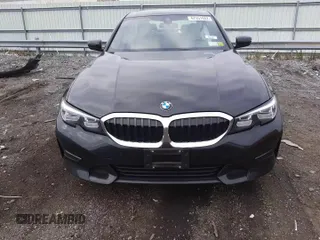2020 BMW 3 Series 330i xDrive with VIN 3MW5R7J03L8B34723, listed as a Copart auction lot 67551602 with 23,702 mi miles and . Bid and sale history available at DreamBid. Image 11.
