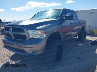 2013 Ram 1500 Express z VIN 1C6RR6KT8DS538406, wystawiony jako IAAI lot #41774359 z przebiegiem 154 338 mil mil oraz . Historia ofert i sprzedaży dostępna na DreamBid. Obrazek 17.