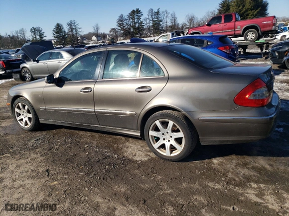 2008 Mercedes-Benz E-Class Luxury 3.5L with VIN WDBUF87X38B211161, listed as a Copart auction lot 88894815 with 149,701 mi miles and Clean Title. Bid and sale history available at carsss.com. Image 2.