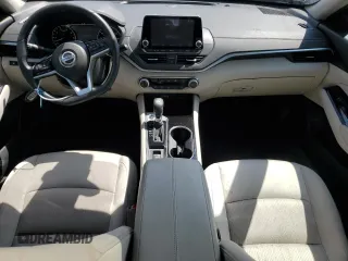 2021 Nissan Altima SV z VIN 1N4BL4DW8MN382220, wystawiony jako Copart lot #54257995 z przebiegiem 42 245 mil mil oraz Szkoda całkowita • Salvage title. Historia ofert i sprzedaży dostępna na DreamBid. Obrazek 8.