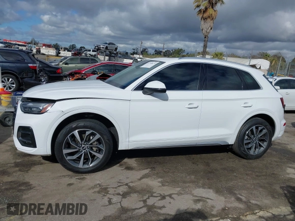 2021 Audi Q5 Premium Plus with VIN WA1BAAFY4M2005294, listed as a IAAI auction lot 41740675 with 34,166 mi miles. Bid and sale history available at carsss.com. Image 15.