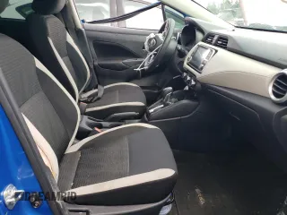2021 Nissan Versa SV z VIN 3N1CN8EV1ML864794, wystawiony jako Copart lot #56690095 z przebiegiem 64 803 mil mil oraz Szkoda całkowita • Salvage title. Historia ofert i sprzedaży dostępna na DreamBid. Obrazek 7.