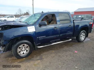 2008 GMC Sierra 1500 Work Truck with VIN 2GTEK13M981128659, listed as a IAAI auction lot 41581536 with 241,671 mi miles. Bid and sale history available at carsss.com. Image 17.