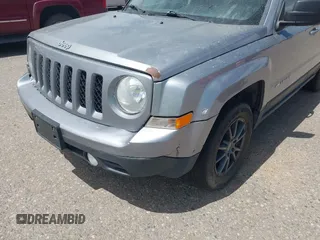 2015 Jeep Patriot Sport with VIN 1C4NJRBB8FD332050, listed as a IAAI auction lot 42283745 with 168,053 mi miles and . Bid and sale history available at DreamBid. Image 6.