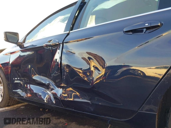 2019 Chevrolet Impala LS with VIN 2G11X5SA9K9127169, listed as a IAAI auction lot 41290057 with 111,077 mi miles and . Bid and sale history available at DreamBid. Image 17.