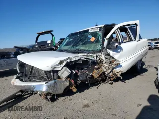 2005 GMC Yukon SLE with VIN 1GKEK13V05R110129, listed as a Copart auction lot 88290015 with 0 mi miles and Clean Title. Bid and sale history available at carsss.com. Image 1.