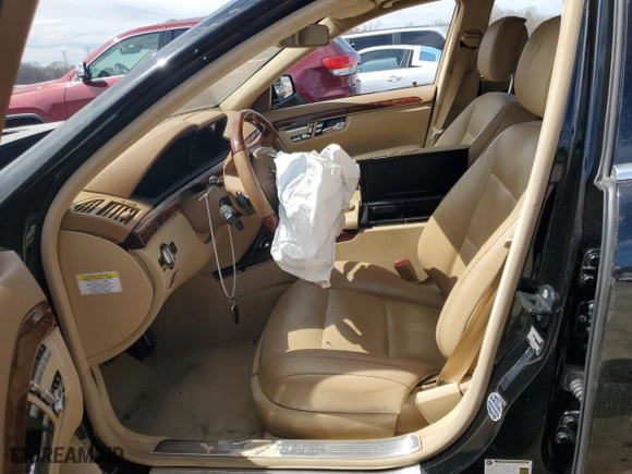 2010 Mercedes-Benz S-Class S 550 with VIN WDDNG7BB1AA288685, listed as a Copart auction lot 48933285 with 0 mi miles and Salvage Title. Bid and sale history available at carsss.com. Image 7.