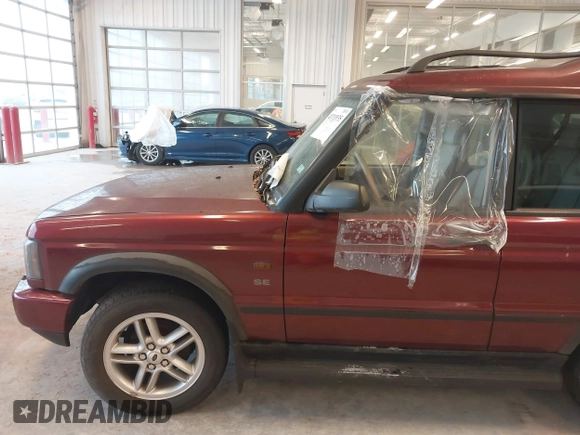 2003 Land Rover Discovery with VIN SALTY16443A784504, listed as a IAAI auction lot 41713935 with 122,191 mi miles and . Bid and sale history available at DreamBid. Image 6.