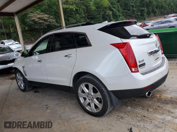 2014 Cadillac SRX Premium Collection with VIN 3GYFNDE32ES651159, listed as a Copart auction lot 61543815 with 177,289 mi miles and Salvage title. Bid and sale history available at DreamBid. Image 2.