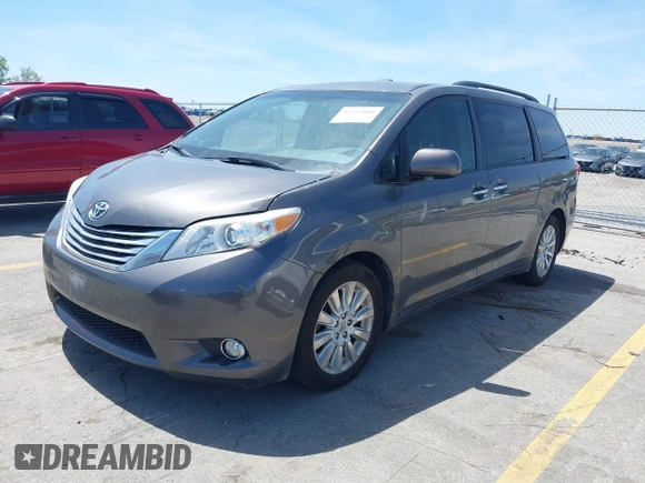 2012 Toyota Sienna XLE AAS with VIN 5TDYK3DCXCS251984, listed as a IAAI auction lot 42235046 with 126,404 mi miles and . Bid and sale history available at DreamBid. Image 2.
