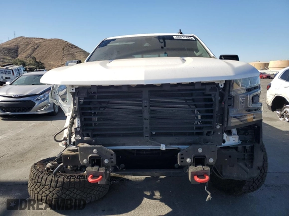 2020 Chevrolet Silverado 1500 LT Trail Boss with VIN 3GCPYFEL9LG335027, listed as a Copart auction lot 88812685 with 44,674 mi miles and Salvage Title. Bid and sale history available at carsss.com. Image 5.