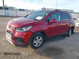 2020 Chevrolet Trax LT with VIN 3GNCJLSB3LL163220, listed as a IAAI auction lot 41630398 with 34,513 mi miles and . Bid and sale history available at DreamBid. Image 2.