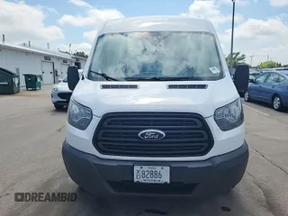 2017 Ford Transit z VIN 1FTYR1CMXHKB25388, wystawiony jako IAAI lot #42733820 z przebiegiem 360 508 mil mil oraz . Historia ofert i sprzedaży dostępna na DreamBid. Obrazek 15.