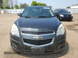 2013 Chevrolet Equinox LS z VIN 2GNALBEKXD6196888, wystawiony jako Copart lot #58923465 z przebiegiem 213 327 mil mil oraz Czysty tytuł • Clean title. Historia ofert i sprzedaży dostępna na DreamBid. Obrazek 5.