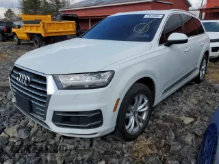 2017 Audi Q7 Premium Plus with VIN WA1LAAF76HD018067, listed as a Copart auction lot 47616985 with 138,717 mi miles and Salvage Title. Bid and sale history available at carsss.com. Image 1.