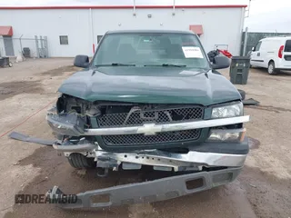2004 Chevrolet Silverado 1500 Work Truck with VIN 2GCEC19T941193338, listed as a IAAI auction lot 41904989 with 147,616 mi miles. Bid and sale history available at carsss.com. Image 12.