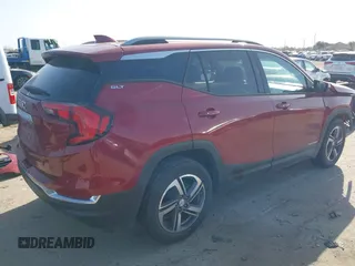 2021 GMC Terrain SLT z VIN 3GKALPEV5ML335308, wystawiony jako IAAI lot #41733059 z przebiegiem 96 314 mil mil oraz . Historia ofert i sprzedaży dostępna na DreamBid. Obrazek 4.