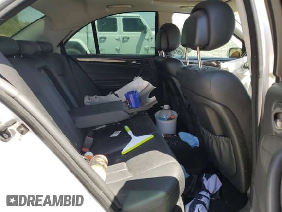 2007 Mercedes-Benz C 280 Luxury with VIN WDBRF92H67F931301, listed as a Copart auction lot 59984525 with 167,429 mi miles and Salvage title. Bid and sale history available at DreamBid. Image 10.