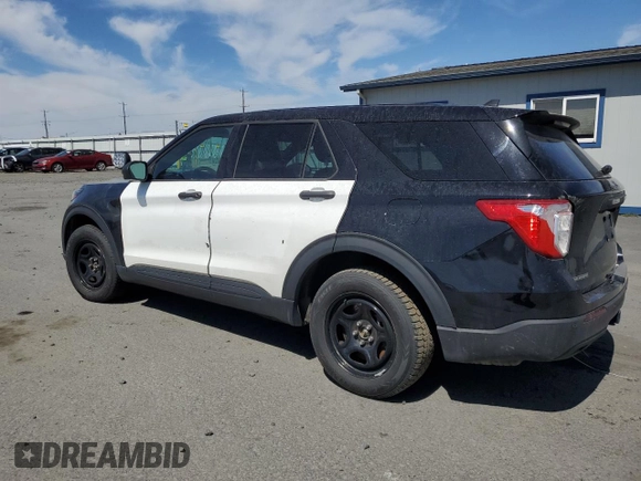 2022 Ford Police Interceptor Utility z VIN 1FM5K8AW7NNA10855, wystawiony jako Copart lot #49715495 z przebiegiem 49 764 mil mil oraz Szkody całkowita. Historia ofert i sprzedaży dostępna na DreamBid. Obrazek 2.