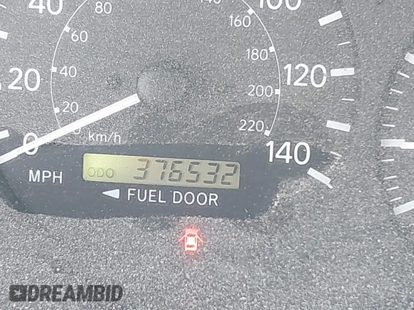 2000 Toyota Camry CE z VIN 4T1BG22K6YU682705, wystawiony jako IAAI lot #42080842 z przebiegiem 376 532 mil mil oraz . Historia ofert i sprzedaży dostępna na DreamBid. Obrazek 7.