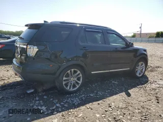 2017 Ford Explorer XLT with VIN 1FM5K8D82HGC17014, listed as a Copart auction lot 60517145 with 110,254 mi miles and Salvage title. Bid and sale history available at DreamBid. Image 3.