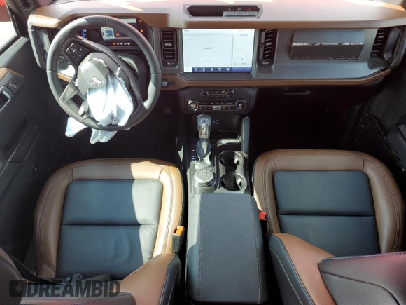 2024 Ford Bronco Outer Banks with VIN 1FMDE8BH3RLB07202, listed as a Copart auction lot 55142595 with 5,822 mi miles and Salvage title. Bid and sale history available at DreamBid. Image 8.