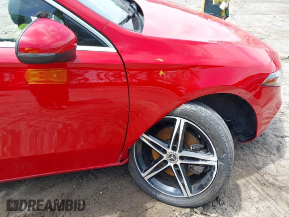 2019 Mercedes-Benz A 220 z VIN WDD3G4EB5KW022155, wystawiony jako IAAI lot #42132650 z przebiegiem 83 511 mil mil oraz . Historia ofert i sprzedaży dostępna na DreamBid. Obrazek 6.