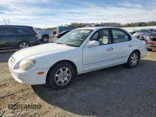 2000 Hyundai Sonata GLS with VIN KMHWF35V2YA187855, listed as a Copart auction lot 41406585 with 154,200 mi miles and Clean Title. Bid and sale history available at carsss.com. Image 1.