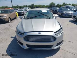 2016 Ford Fusion SE with VIN 3FA6P0H70GR275181, listed as a IAAI auction lot 42117448 with 111,446 mi miles. Bid and sale history available at carsss.com. Image 12.
