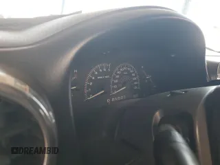 2003 Ford Expedition Special Service z VIN 1FMRU15W63LB04523, wystawiony jako Copart lot #53377785 z przebiegiem Nie podano mil oraz Szkoda całkowita • Salvage title. Historia ofert i sprzedaży dostępna na DreamBid. Obrazek 9.