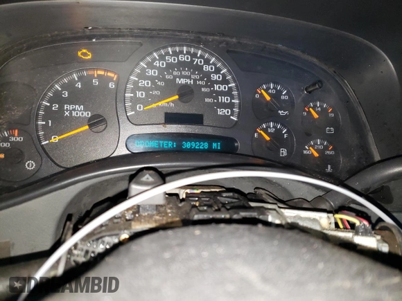 2001 Chevrolet Silverado 3500 LS with VIN 1GCJK33G11F160833, listed as a Copart auction lot 46930185 with 309,228 mi miles and Clean Title. Bid and sale history available at carsss.com. Image 9.