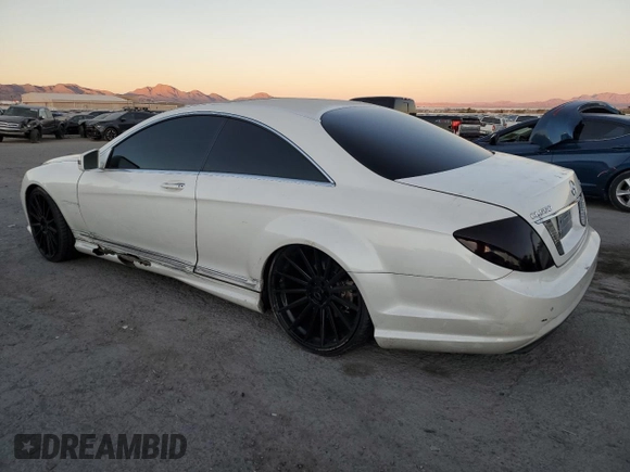 2011 Mercedes-Benz CL 550 z VIN WDDEJ9EB6BA026705, wystawiony jako Copart lot #87085764 z przebiegiem 122 775 mil mil oraz Szkoda całkowita • Salvage title. Historia ofert i sprzedaży dostępna na DreamBid. Obrazek 2.