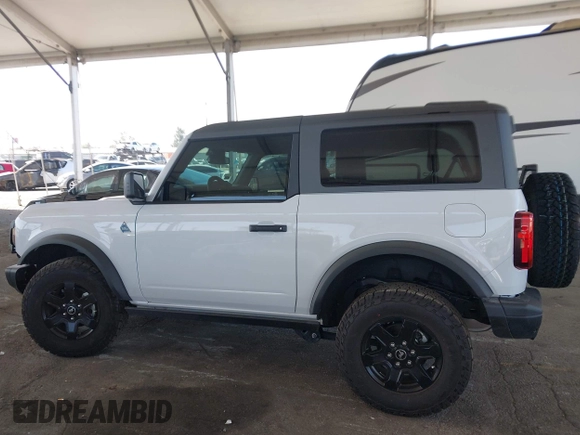 2024 Ford Bronco с VIN 1FMDE1AP4RLB42881, выставлен на аукционе IAAI как лот 42259960 с пробегом 3 797 миль миль и . История ставок и продаж доступна на DreamBid. Изображение 15.