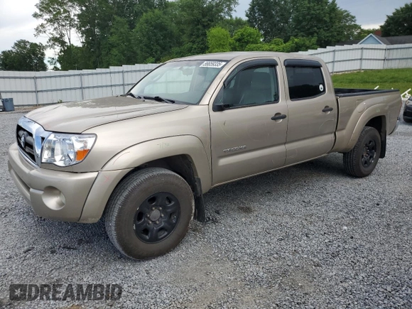 2005 Toyota Tacoma z VIN 5TEMU52N85Z030964, wystawiony jako Copart lot #56659335 z przebiegiem 249 764 mil mil oraz Szkoda całkowita • Salvage title. Historia ofert i sprzedaży dostępna na DreamBid. Obrazek 1.