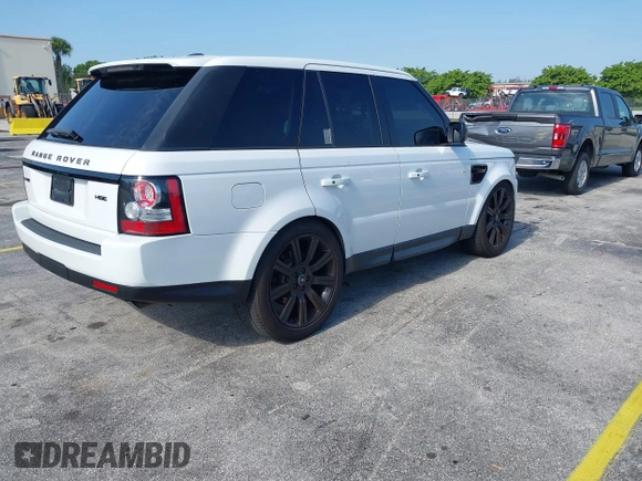 2013 Land Rover Range Rover Sport HSE z VIN SALSF2D42DA809718, wystawiony jako IAAI lot #42335912 z przebiegiem 153 297 mil mil oraz . Historia ofert i sprzedaży dostępna na DreamBid. Obrazek 4.