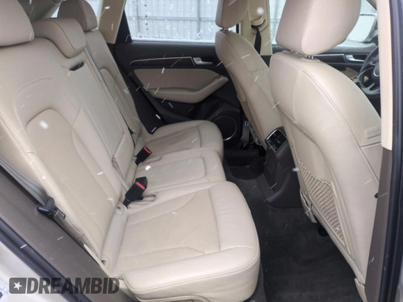 2016 Audi Q5 Premium Plus z VIN WA1D7AFP7GA120996, wystawiony jako Copart lot #52805595 z przebiegiem 75 198 mil mil oraz Szkody całkowita. Historia ofert i sprzedaży dostępna na DreamBid. Obrazek 11.