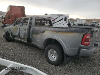 2019 Ram 3500 Limited with VIN 3C63RRRL0KG700885, listed as a Copart auction lot 84555544 with 0 mi miles and Non Repairable. Bid and sale history available at carsss.com. Image 2.